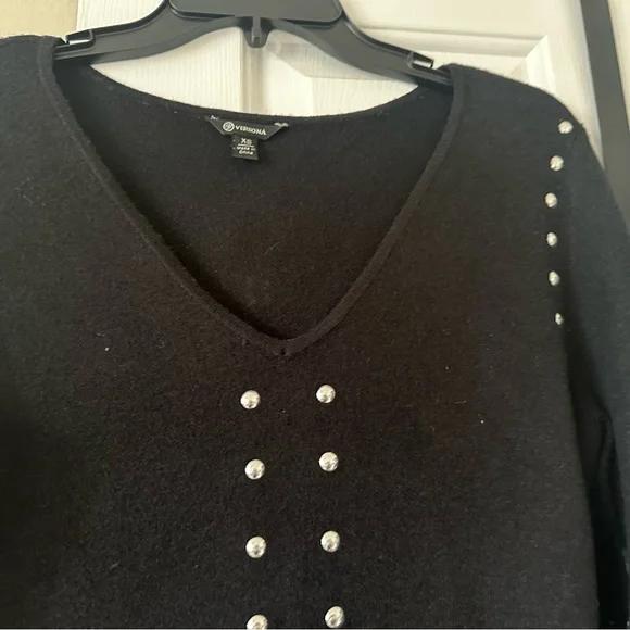 VERSONA Sweater dress XS Black V Neck Long sleeve very soft w/o ribbing NWOT - Picture 4 of 13